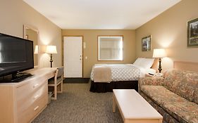 Bow River Inn